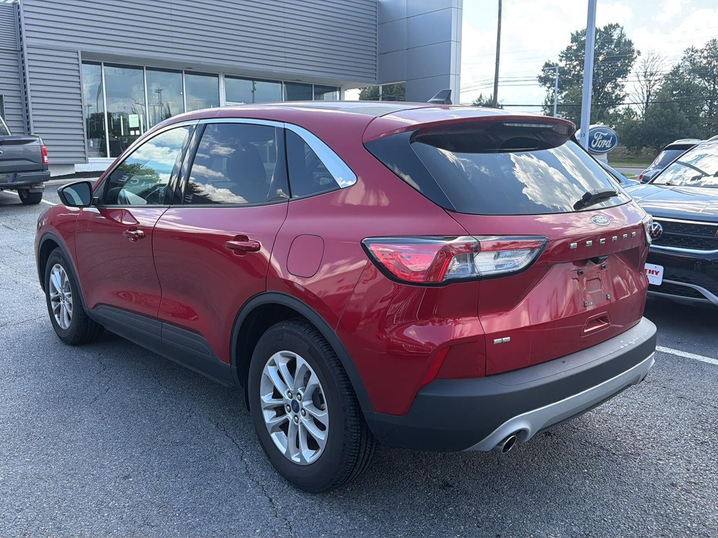 2022 Ford Escape SE