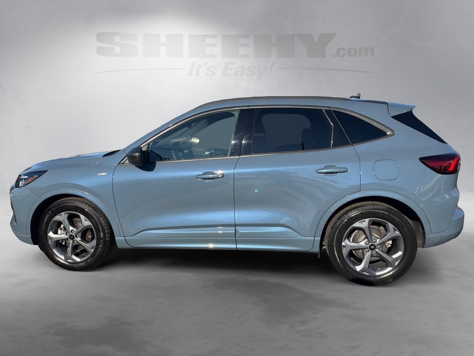 2023 Ford Escape Hybrid ST-Line