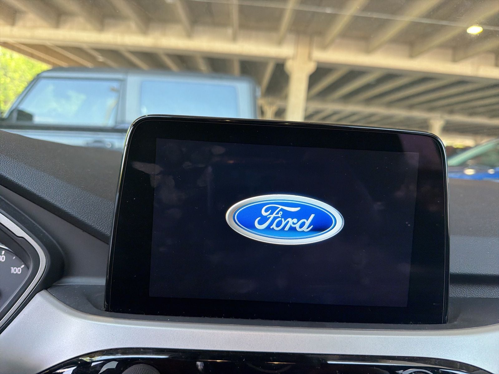 2022 Ford Escape Hybrid SE