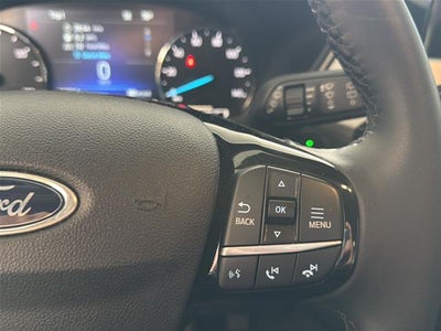 2022 Ford Escape Hybrid SE