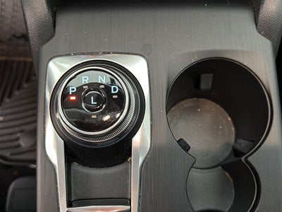 2022 Ford Escape Hybrid SE