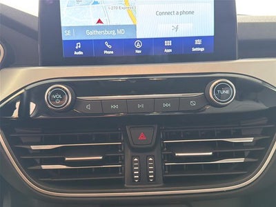 2022 Ford Escape Hybrid SE
