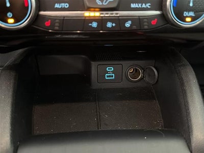 2022 Ford Escape Hybrid SE