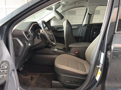 2022 Ford Escape Hybrid SE