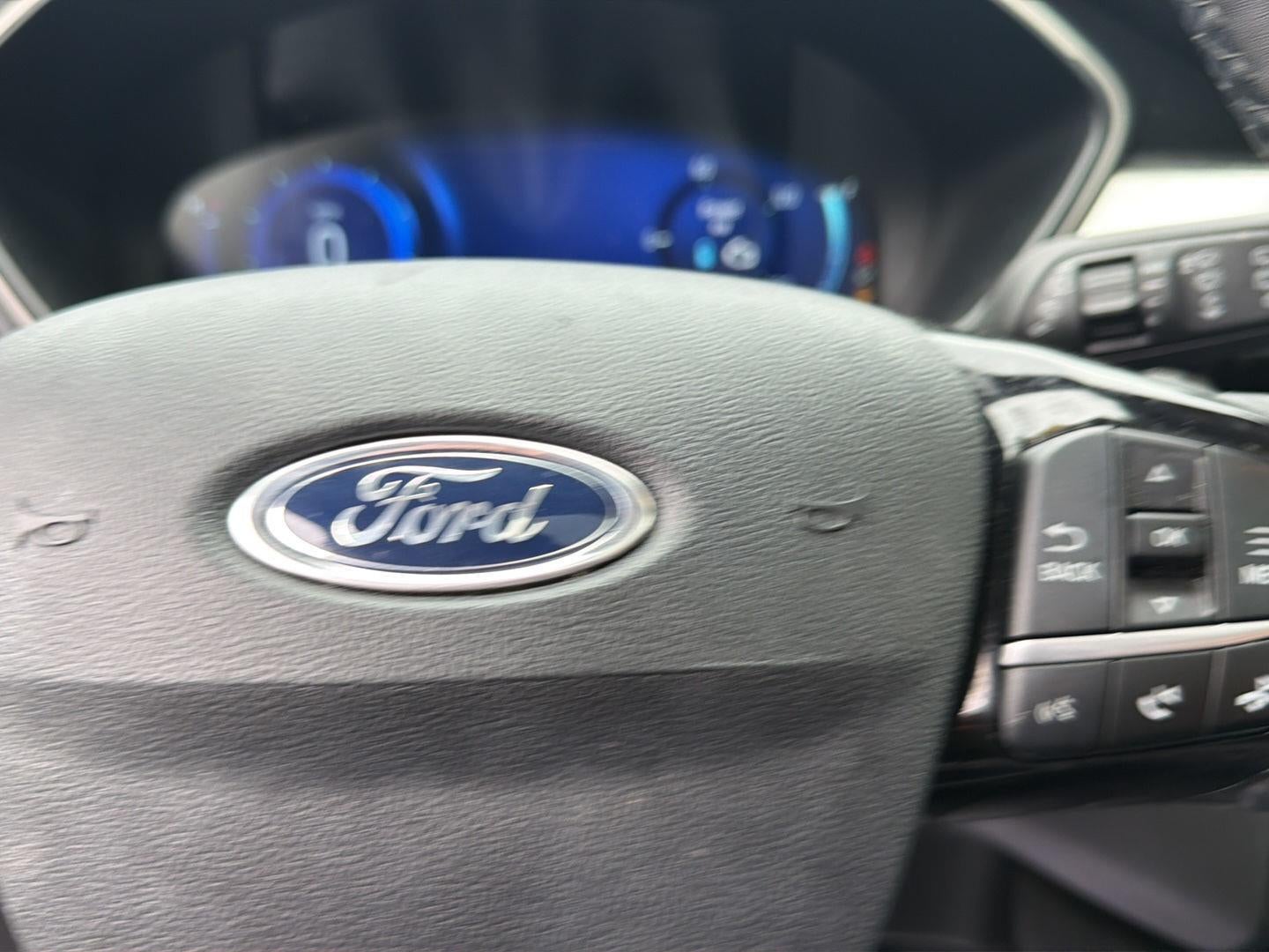 2022 Ford Escape SEL Hybrid