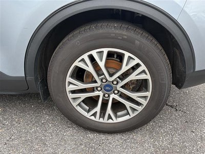 2022 Ford Escape Hybrid SEL