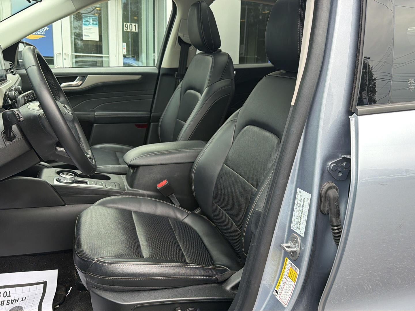 2022 Ford Escape SEL Hybrid