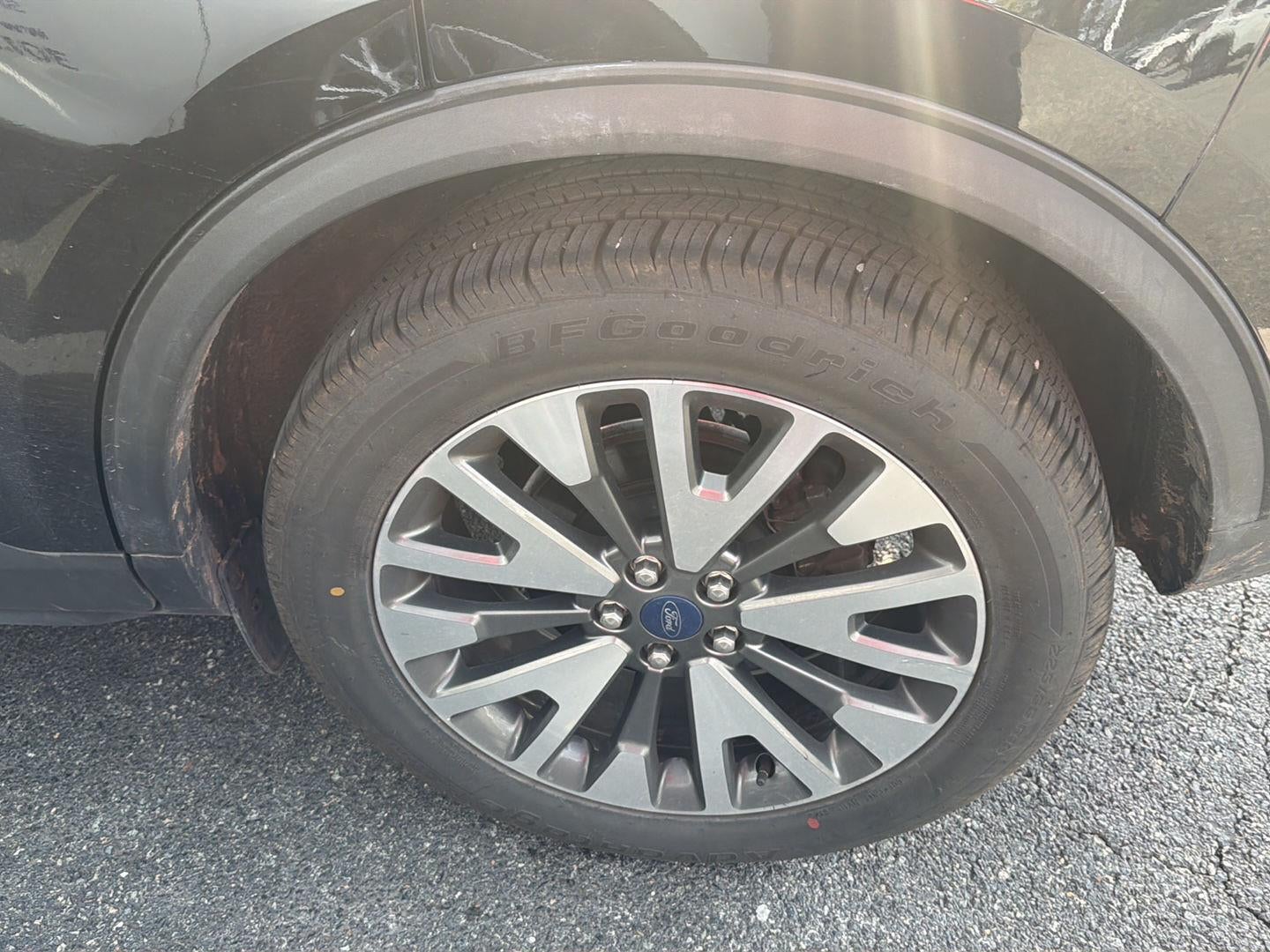 2020 Ford Escape Titanium