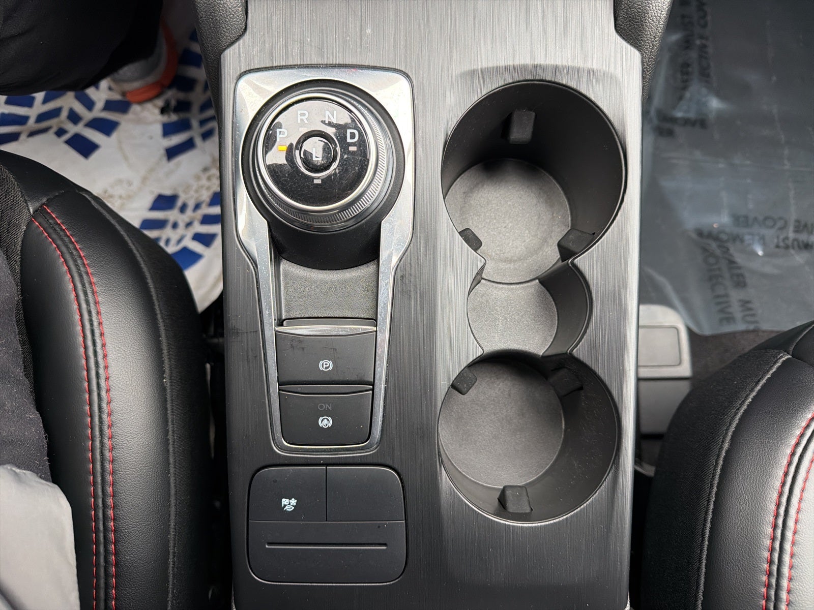 2025 Ford Escape Hybrid ST-Line Select