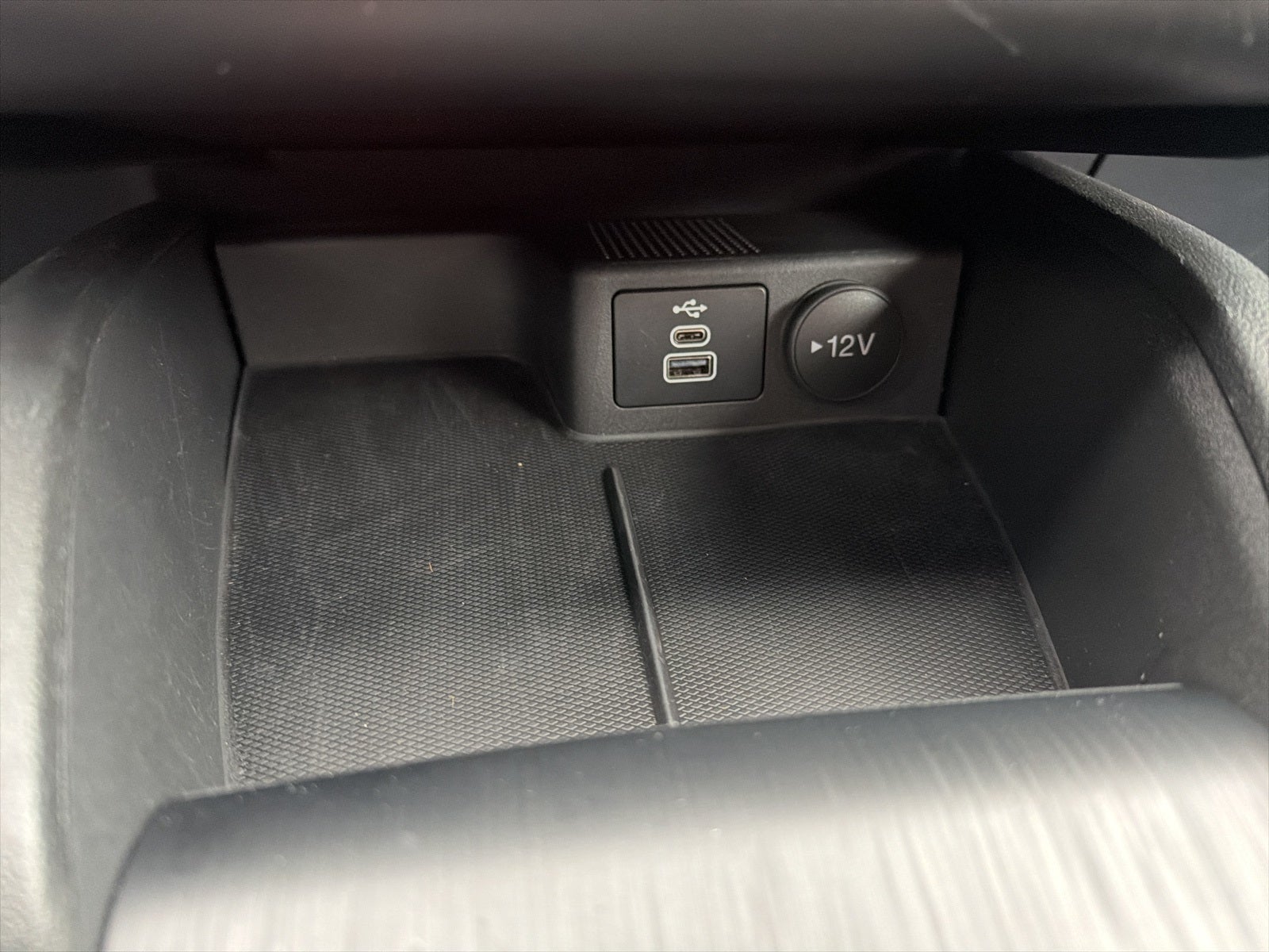 2025 Ford Escape Hybrid ST-Line Select