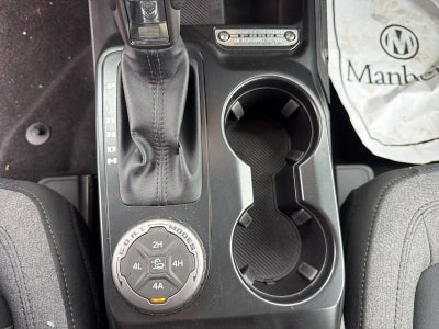 2025 Ford Bronco Base Sasquatch Package