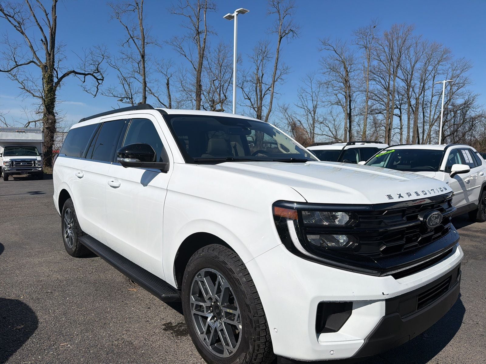 2025 Ford Expedition Max Active