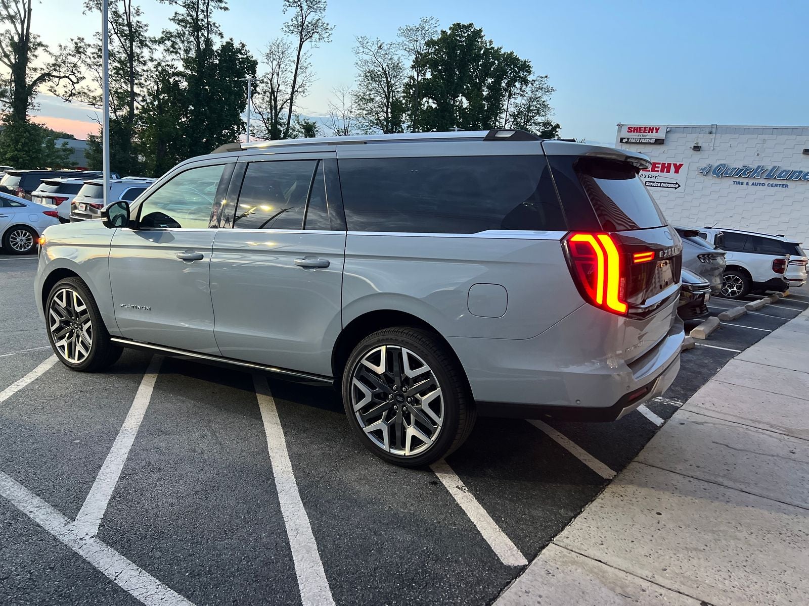 2025 Ford Expedition Max Platinum