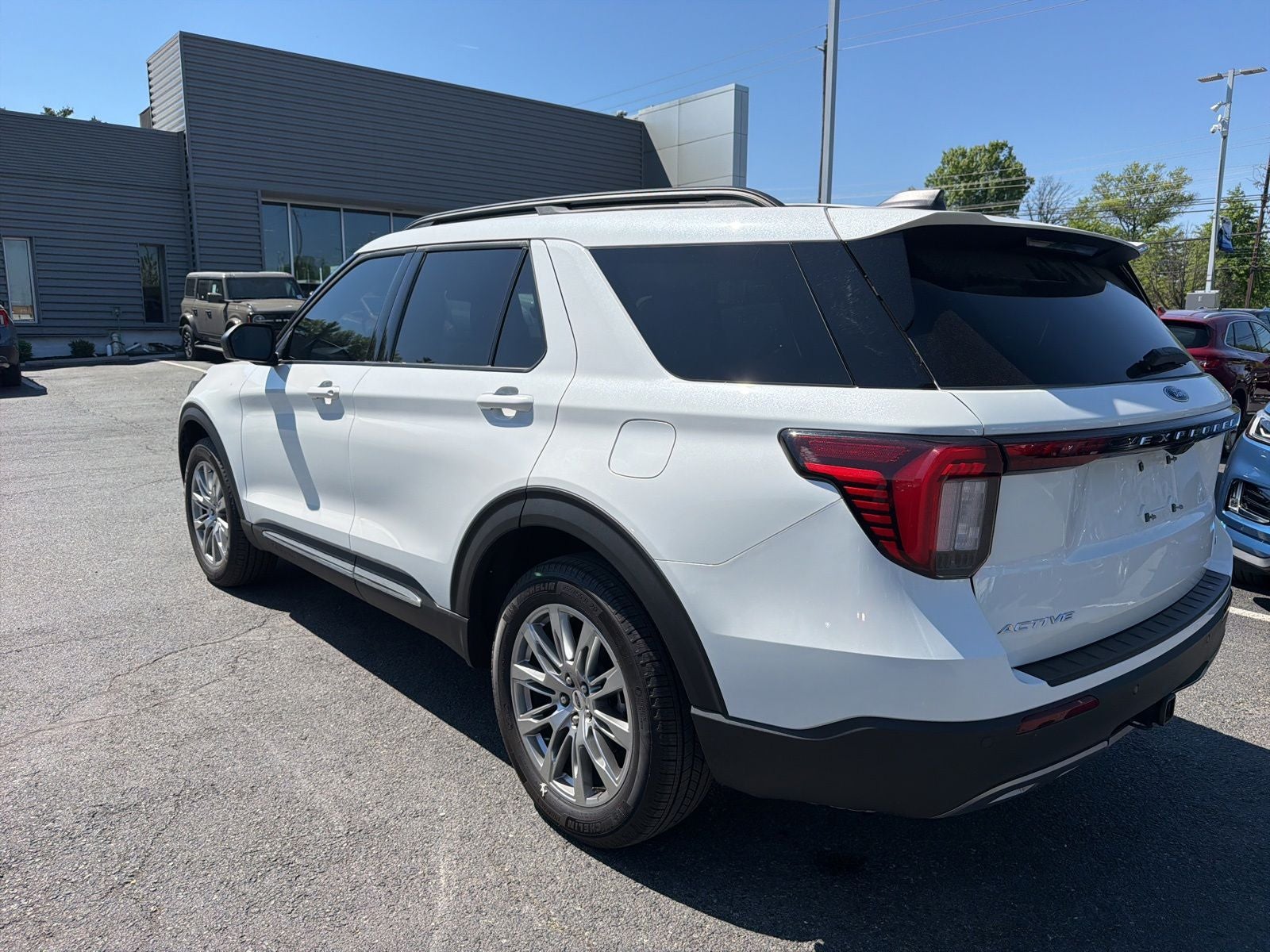 2025 Ford Explorer Active
