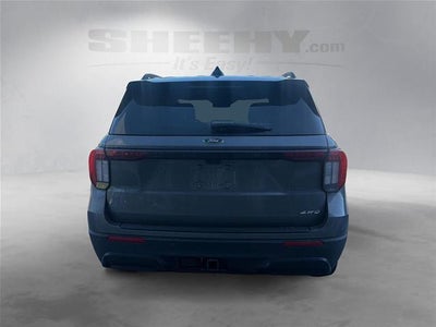 2025 Ford Explorer ST-Line