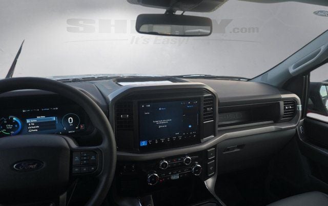 2025 Ford F-150 Lightning Pro