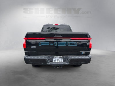 2022 Ford F-150 Lightning Platinum