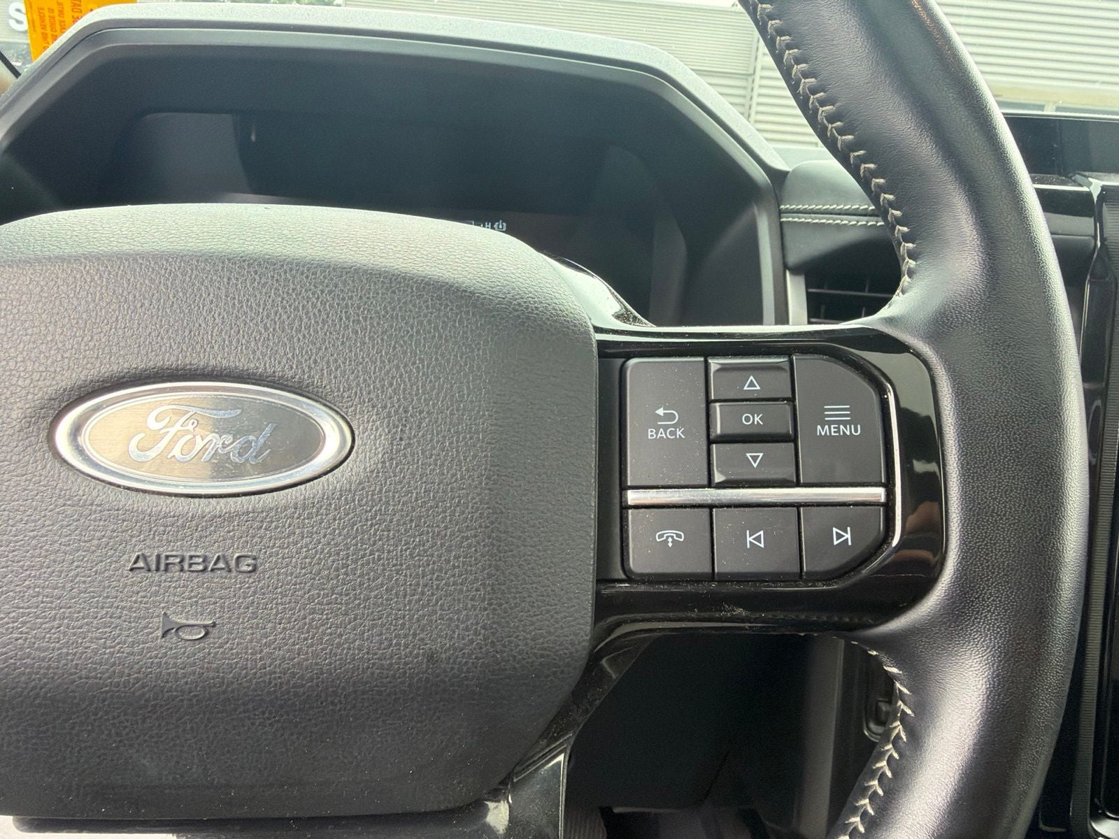 2022 Ford F-150 Lightning Platinum