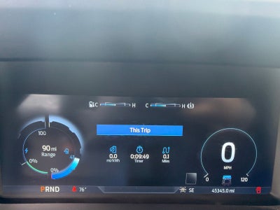 2022 Ford F-150 Lightning Platinum