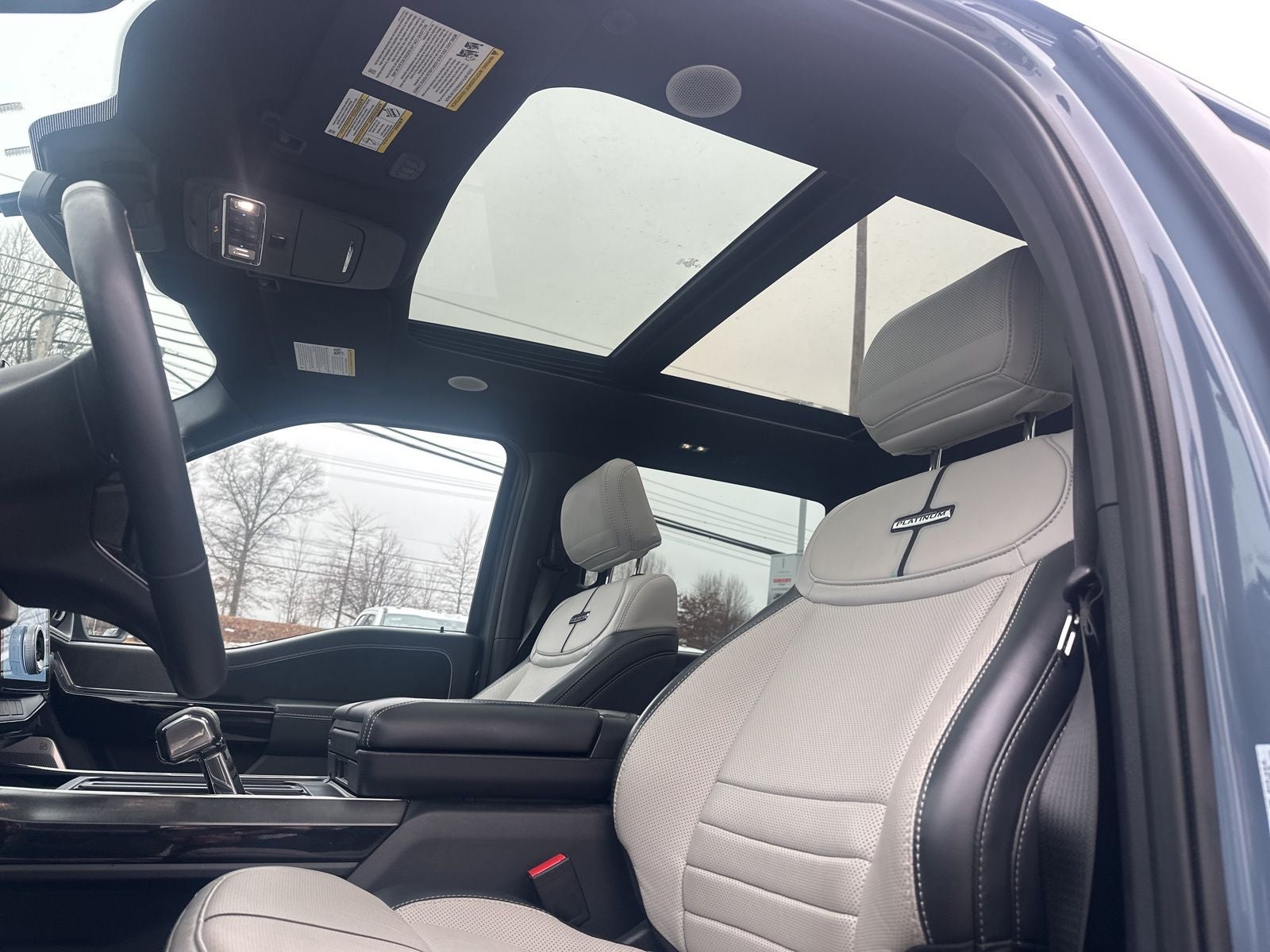 2023 Ford F-150 Lightning Platinum