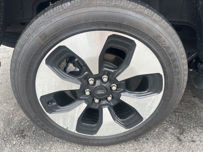 2023 Ford F-150 Lightning Platinum