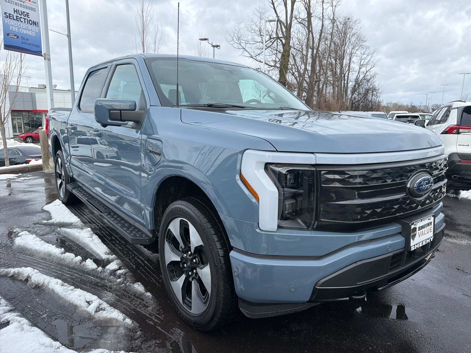 2023 Ford F-150 Lightning Platinum