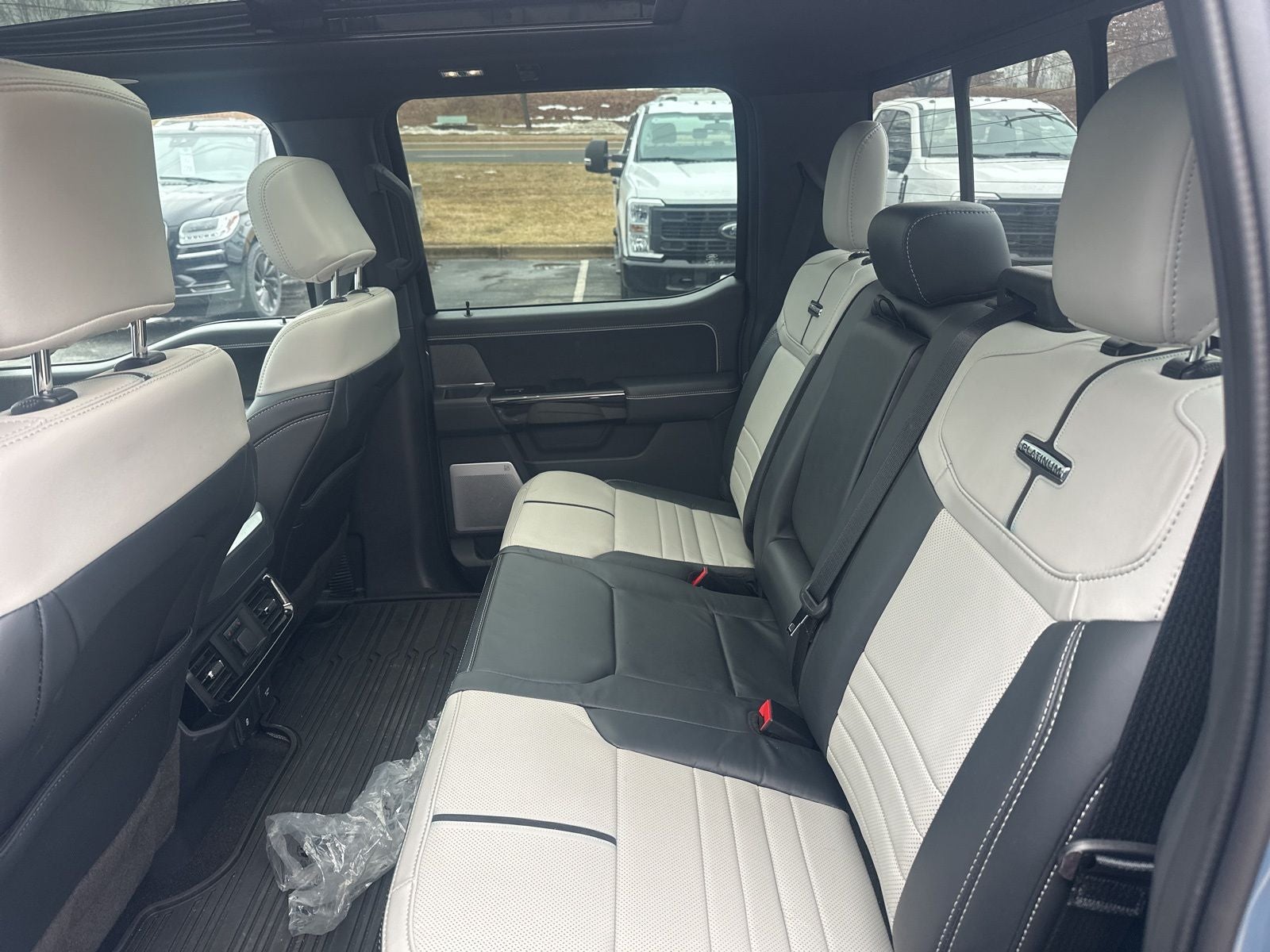 2023 Ford F-150 Lightning Platinum