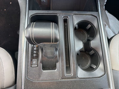 2022 Ford F-150 Lightning Platinum