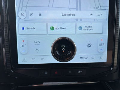 2022 Ford F-150 Lightning Platinum