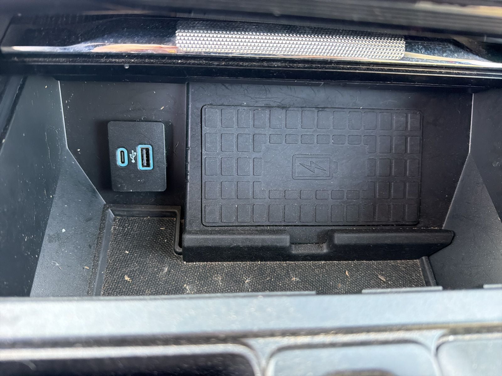 2022 Ford F-150 Lightning Platinum