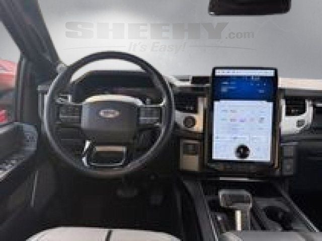 2022 Ford F-150 Lightning Platinum