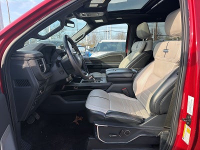 2022 Ford F-150 Lightning Platinum