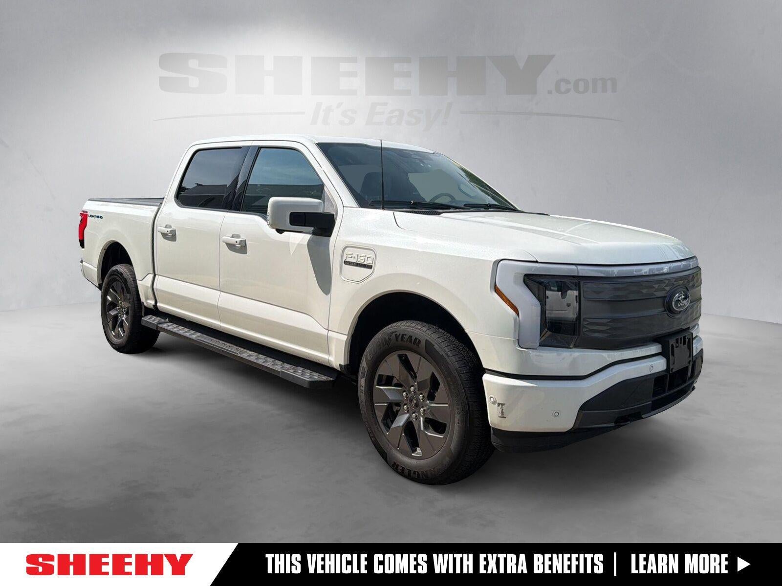 2023 Ford F-150 Lightning LARIAT