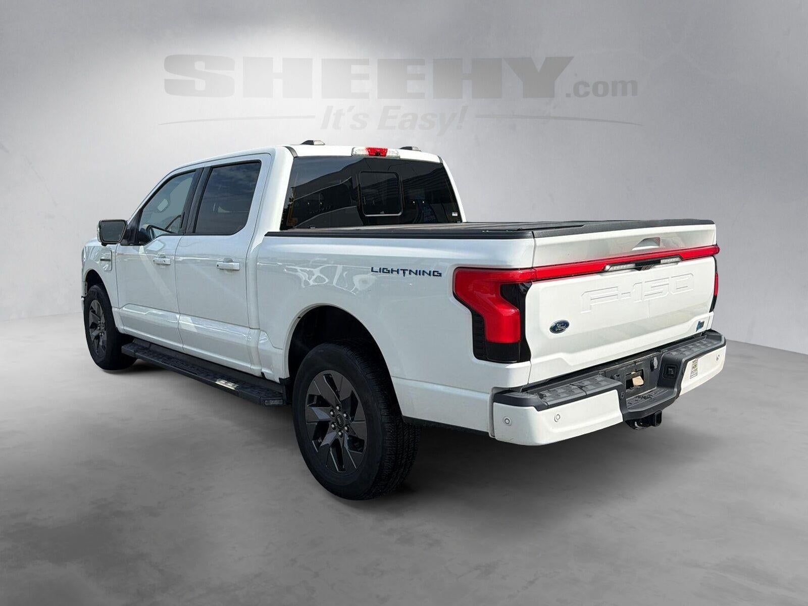 2023 Ford F-150 Lightning LARIAT