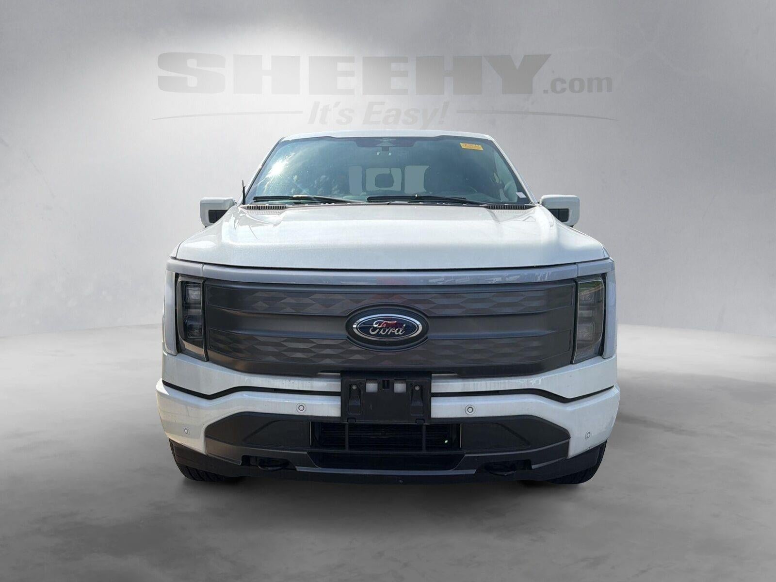 2023 Ford F-150 Lightning LARIAT