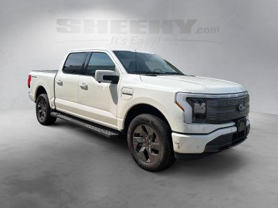 2023 Ford F-150 Lightning LARIAT