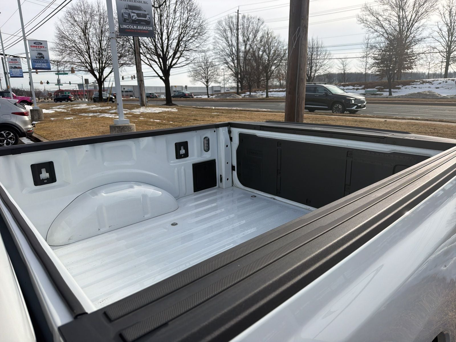 2024 Ford F-150 Lightning Flash