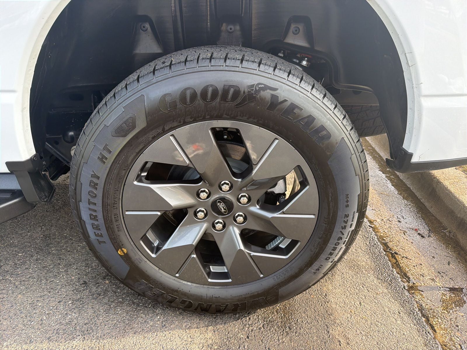 2024 Ford F-150 Lightning Flash