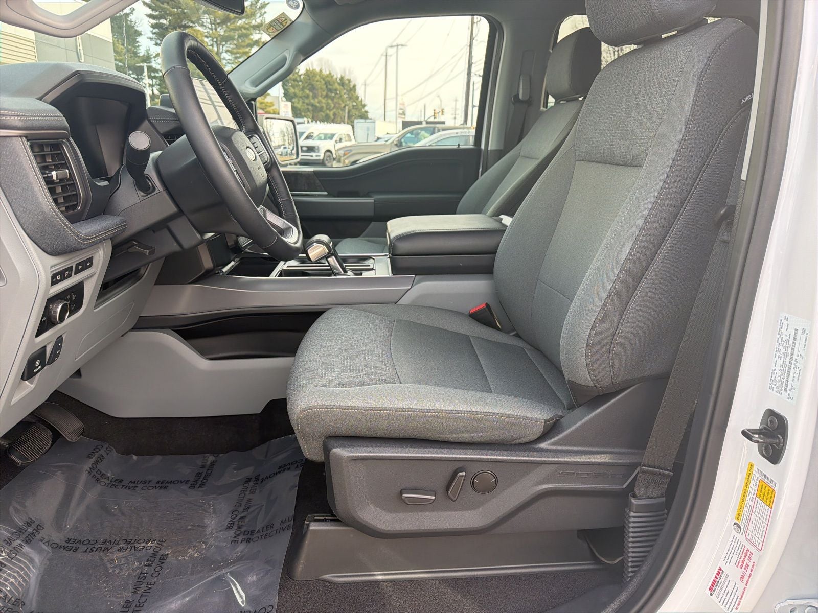 2024 Ford F-150 Lightning Flash