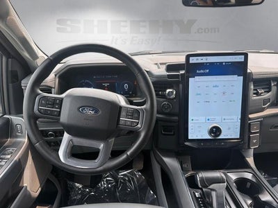 2025 Ford F-150 Lightning Flash