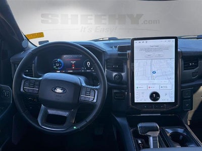 2025 Ford F-150 Lightning Lariat