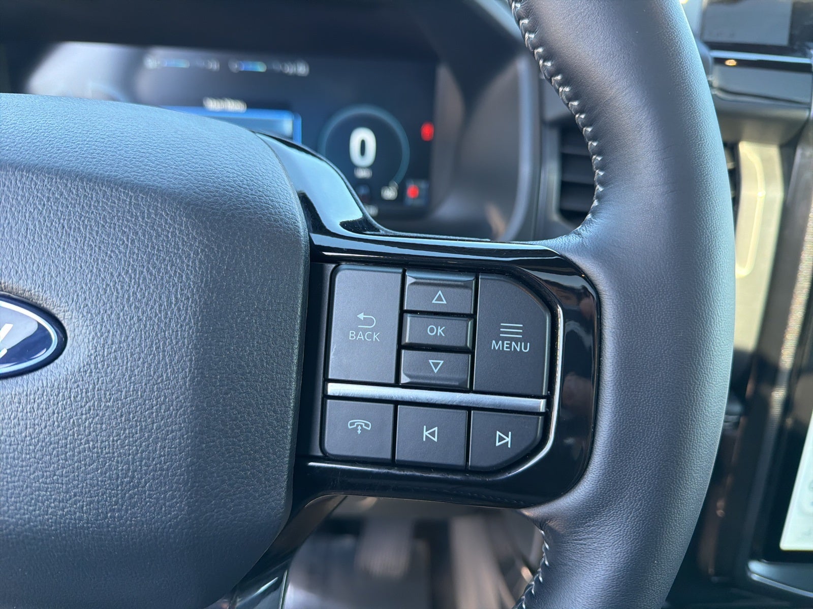 2025 Ford F-150 Lightning Platinum