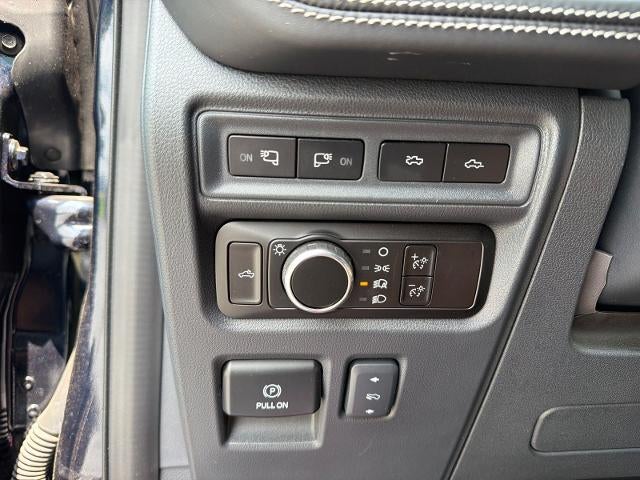2024 Ford F-150 Lightning Platinum