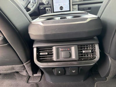 2024 Ford F-150 Lightning Platinum