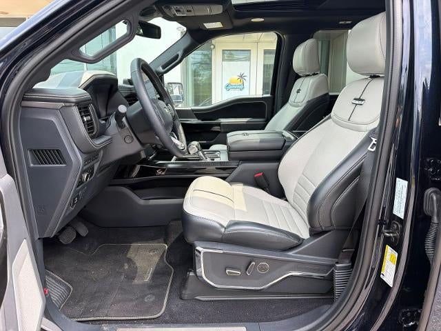 2024 Ford F-150 Lightning Platinum