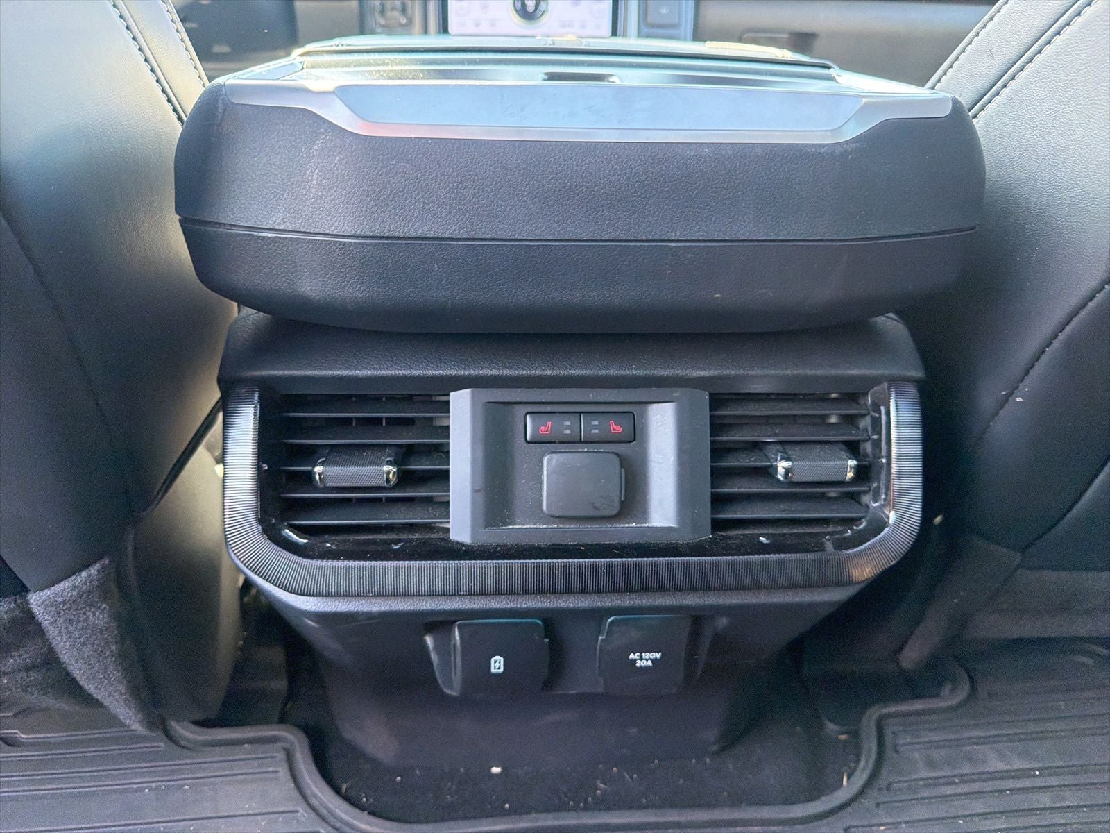 2024 Ford F-150 Lightning Platinum