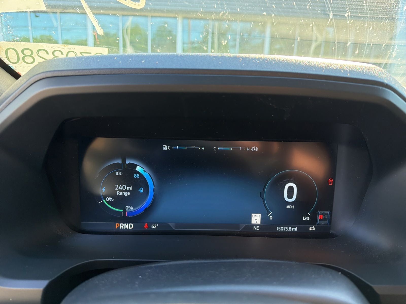 2025 Ford F-150 Lightning Platinum