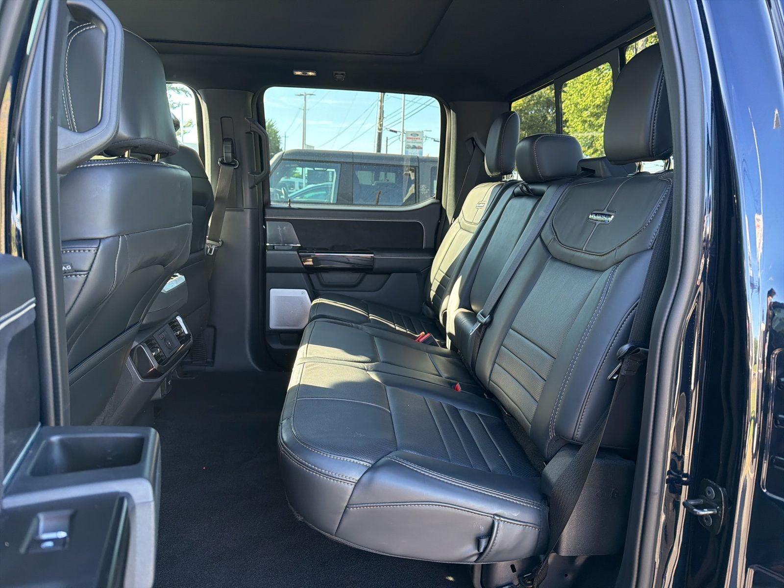 2025 Ford F-150 Lightning Platinum
