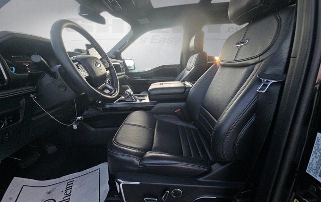 2025 Ford F-150 Lightning Platinum