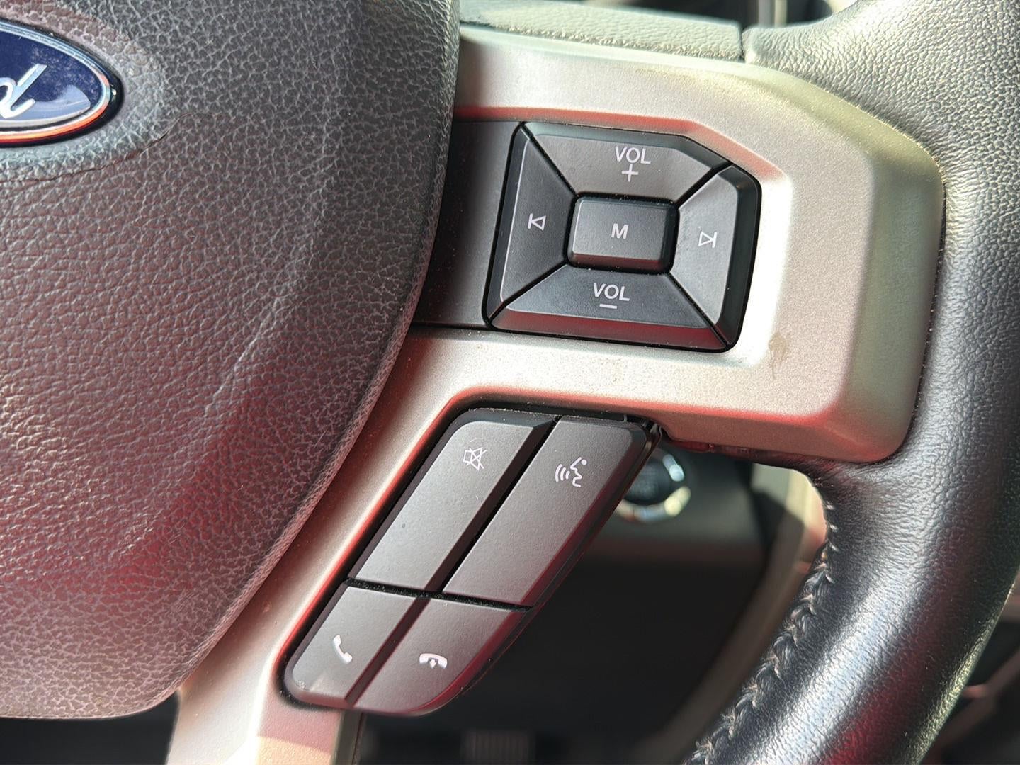 2022 Ford Super Duty F-250 Srw LARIAT